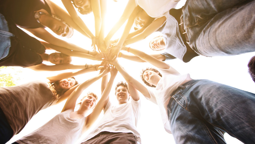 選人：唯才是用，唯德重用